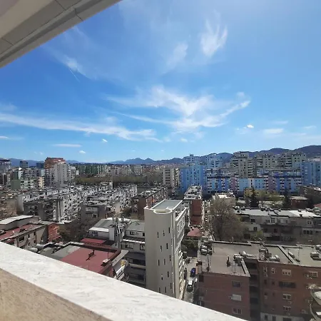 Aura Appartement Tirana