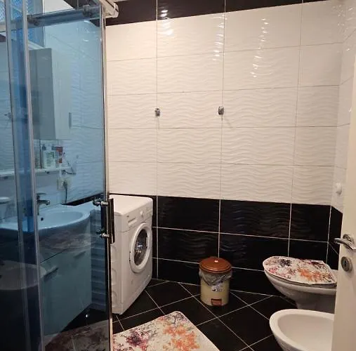 Aura Apartment *
